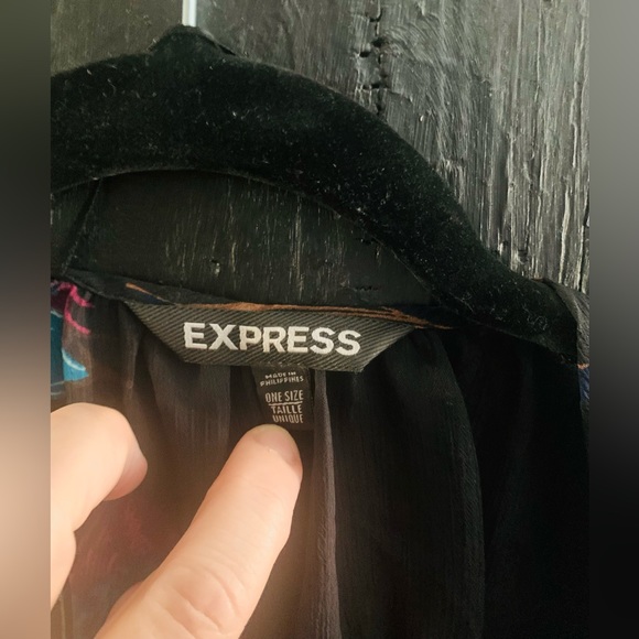 Vintage EXPRESS Oversized Short Kimono🪶🪶🪶🪶 - Picture 5 of 5